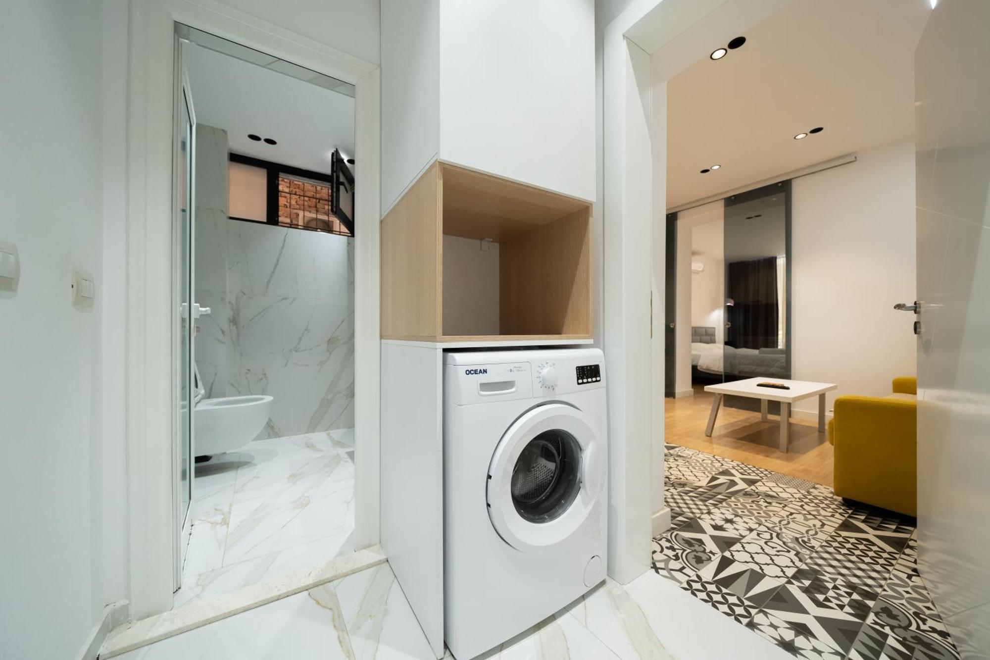 Cosy Urban Central Apartment Тирана Экстерьер фото