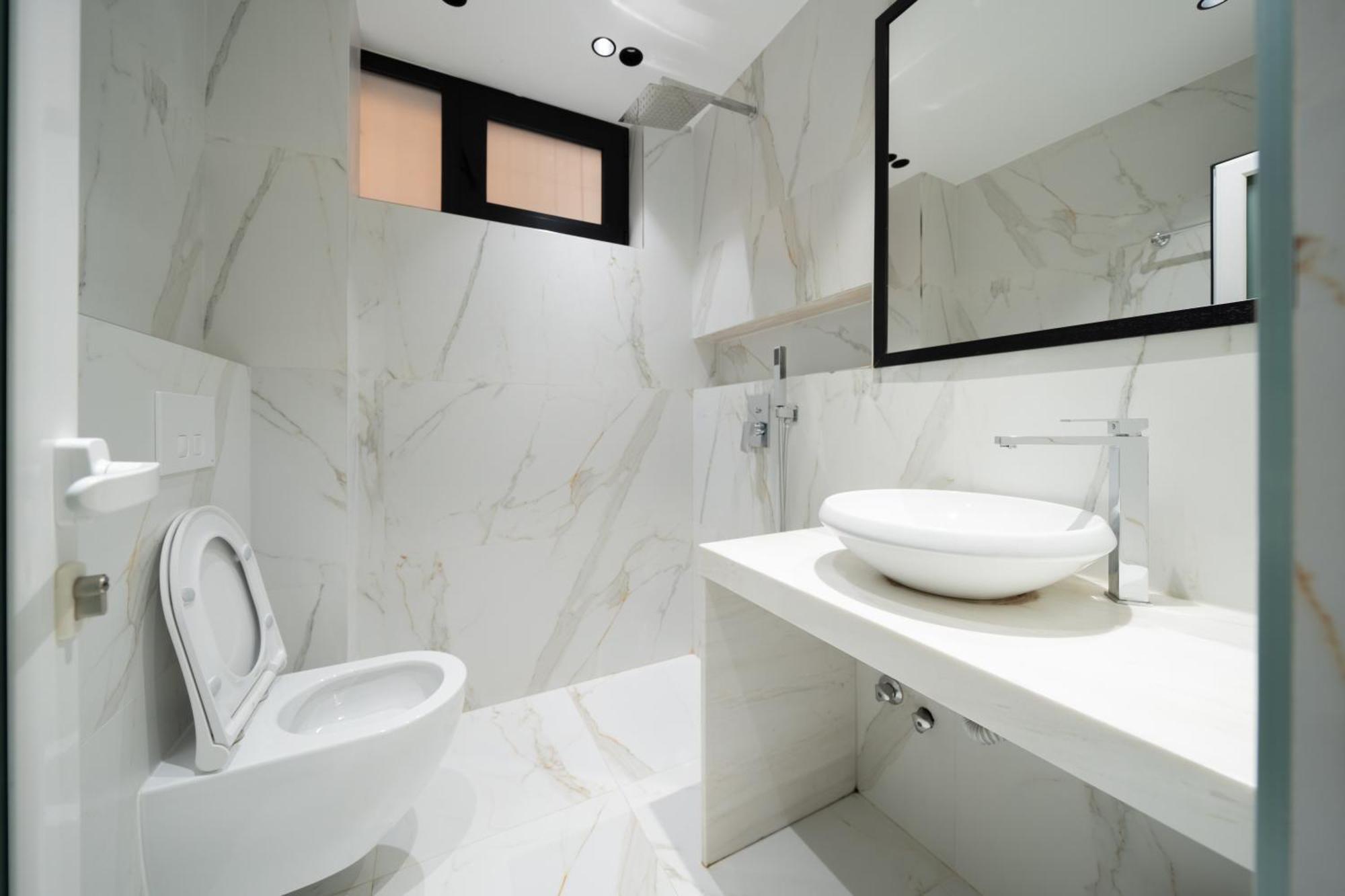 Cosy Urban Central Apartment Тирана Экстерьер фото